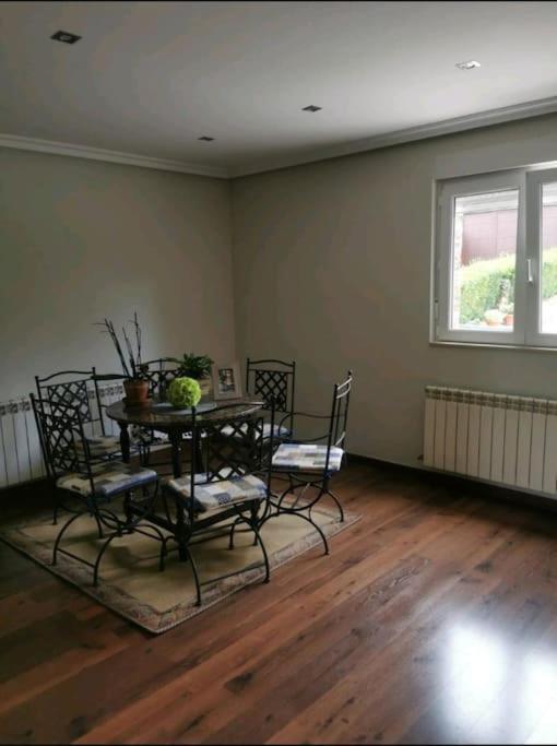 Casa Con Finca En Oviedo El Casero Екстериор снимка